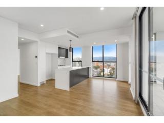 View profile: Luxury Living in the Heart of Wollongong: Stunning 2-Bedroom Apartment with Spectacular Views