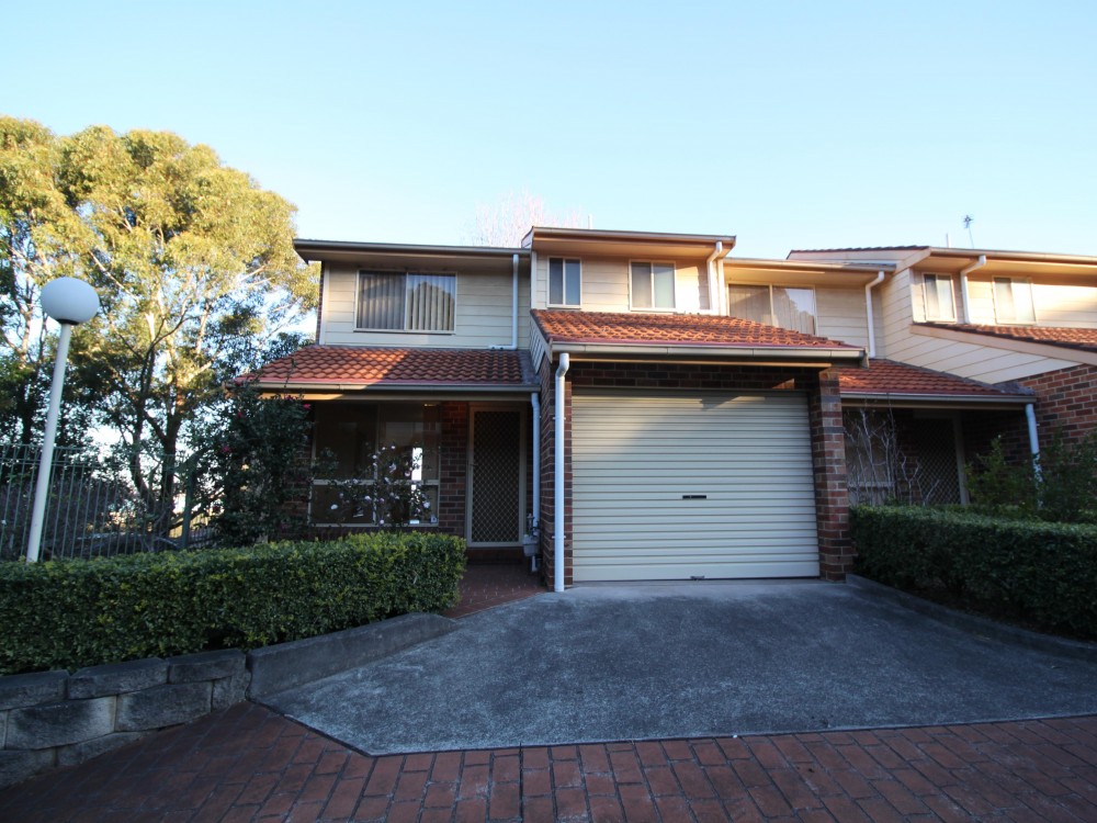 7 / 6A Milne Crescent , Coniston, New South Wales 2500 All