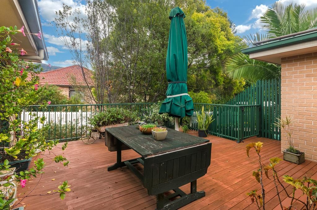 39 Hopewood Crescent, Fairy Meadow, New South Wales 2519 All