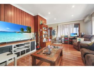 View profile: Dual Family or Dual Income Opportunity