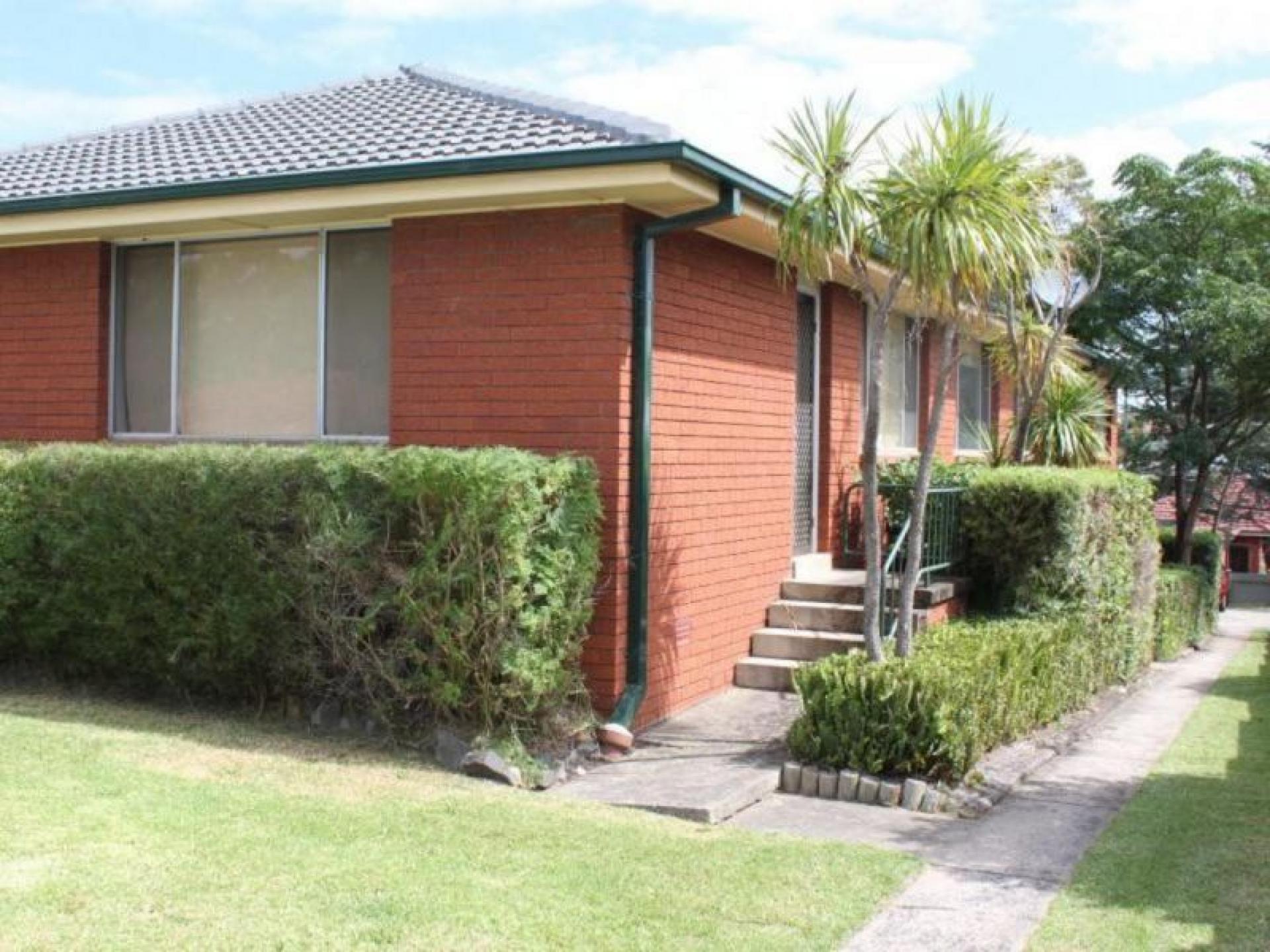 2 / 109 Mt Keira Road, Mount Keira, New South Wales 2500 All