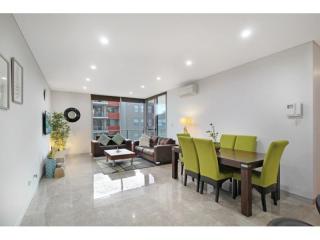 View profile: TWO BEDROOM APARTMENT WITH IDEAL LOCATION!!!