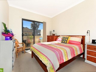 View profile: Live In Style